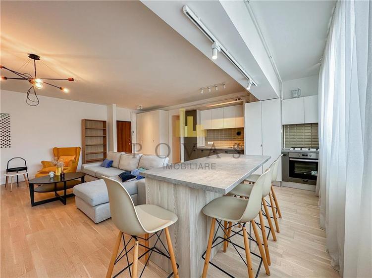 Apartament cu 3 camere semidecomandat, mobilat în Herăstrău