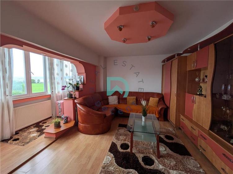 Apartament cu 2 camere decomandat în Craiter