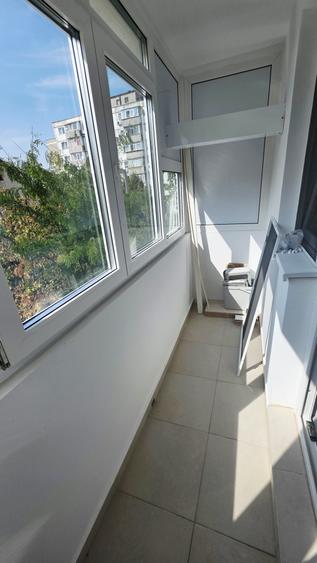 Apartament cu 2 camere decomandat, mobilat în Berceni
