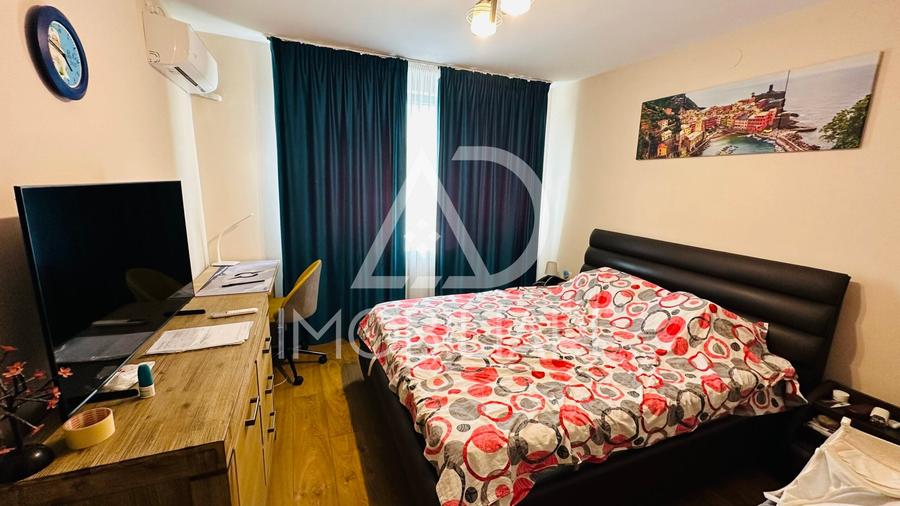 Apartament cu 3 camere semidecomandat în Central