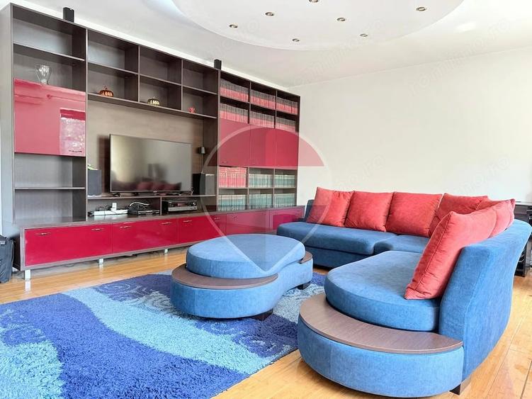Apartament cu 4 camere decomandat în Fundeni