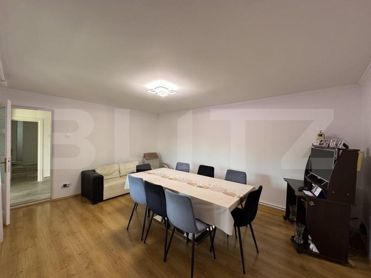 Casă individuală cu 6 camere cu Teren 2500 Mp în Simeria