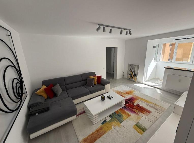 Apartament cu 2 camere decomandat în Chiajna