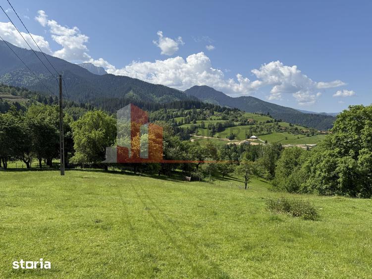 Teren de 2763 mp, în Bran