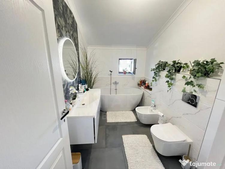 Casă cu 4 camere cu Teren 480 Mp în Bartolomeu