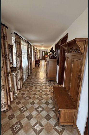 Casă cu 2 camere în Central