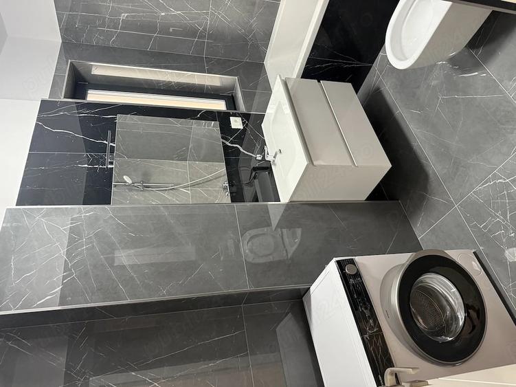 Apartament cu 2 camere decomandat în Torontalului