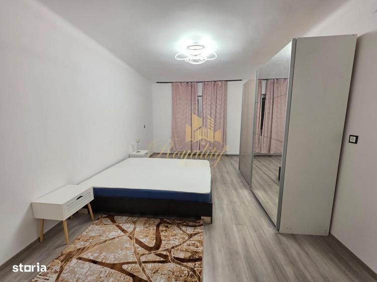 Apartament cu 4 camere decomandat în Girocului