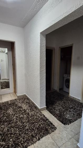 Apartament cu 2 camere decomandat, mobilat în Inel II