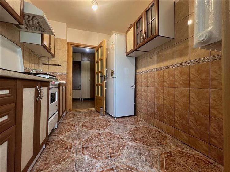 Apartament 2 camere de vânzare-Nicolina 1, Strada Sălcilor - 8