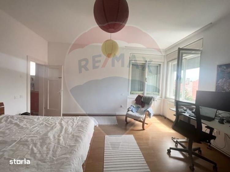 Apartament cu 4 camere, mobilat în Sub Arini