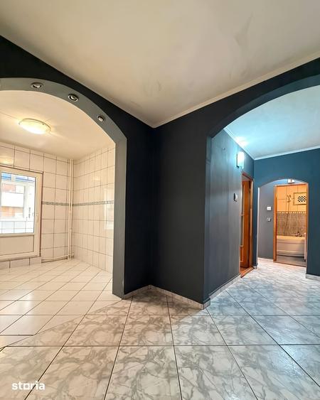 Apartament cu 3 camere decomandat în Lăpuș Argeș