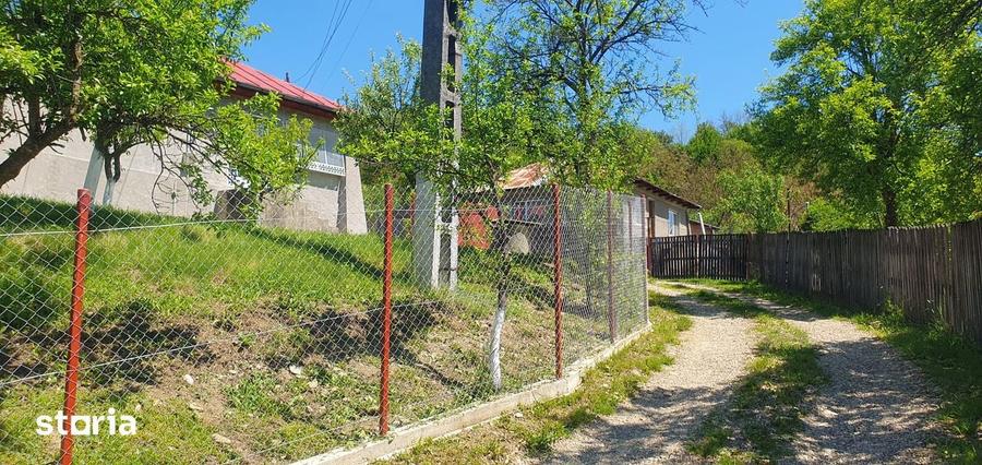 Casa de vacan?a cu teren, zona submontana, aproape de Valenii de Munte - 13