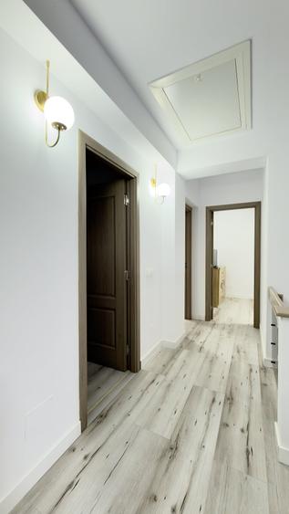 Duplex cu 4 camere cu Canalizare în Pipera