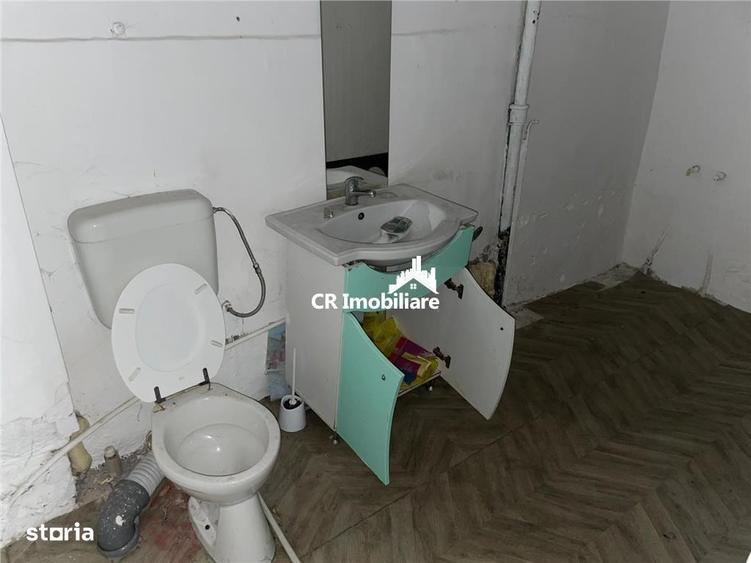 Apartament cu 2 camere semidecomandat în Gara de Nord