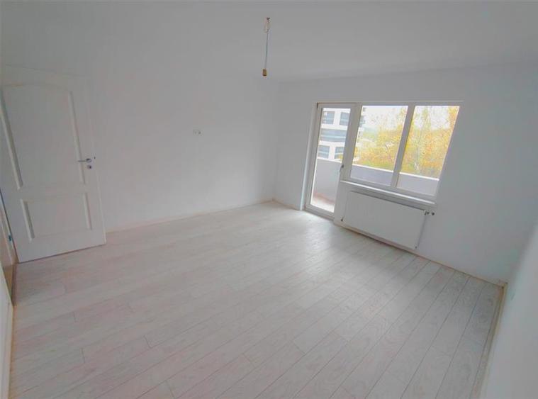 Apartament cu 2 camere decomandat în Tătărași