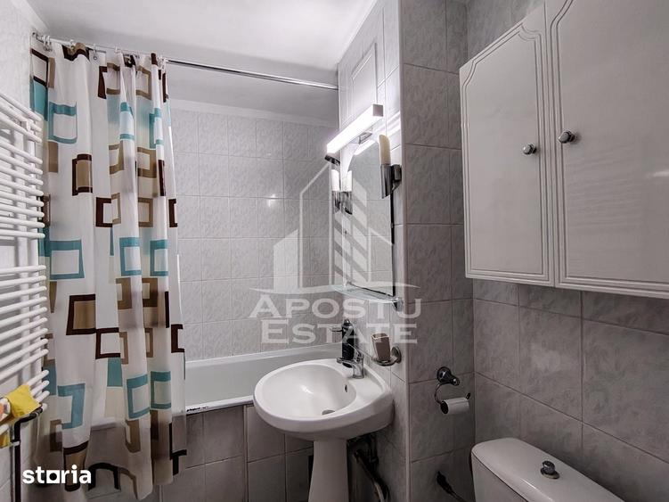 Apartament cu 3 camere decomandat în Elisabetin