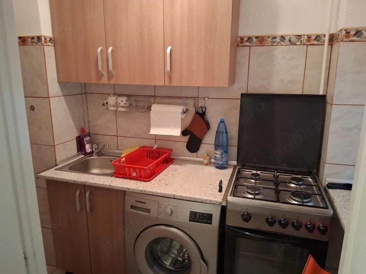 Garsonieră semidecomandată în Basarabia
