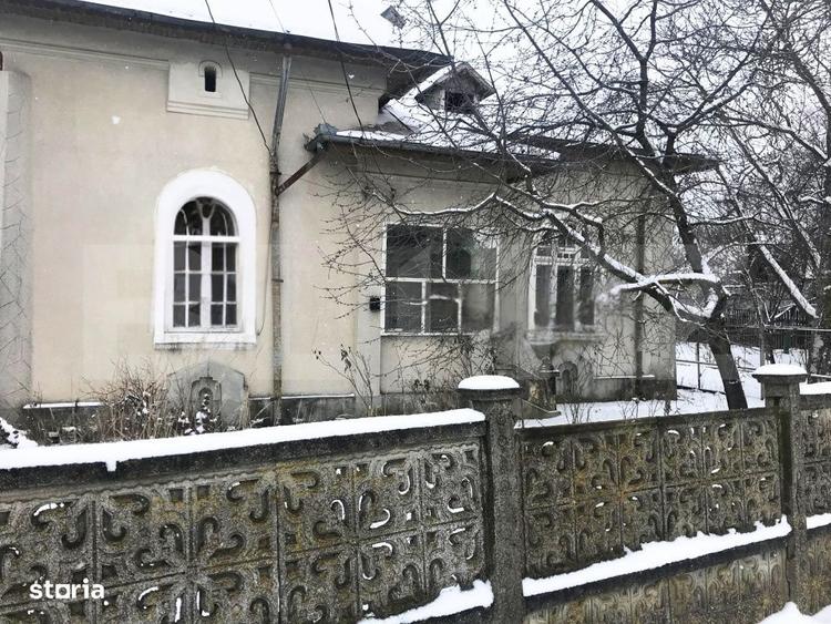 Casă cu 4 camere în Matraca