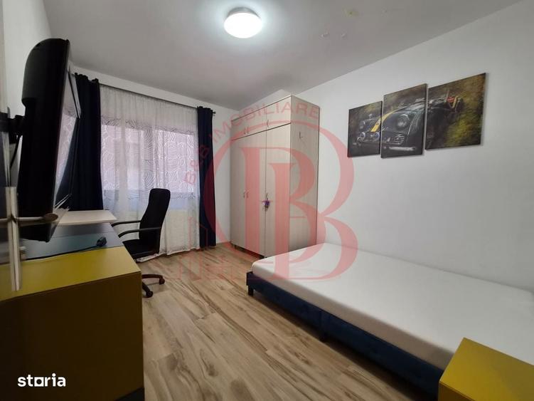Apartament cu 3 camere decomandat în Theodor Pallady