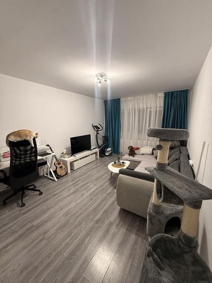 Apartament cu 2 camere decomandat în Alfa