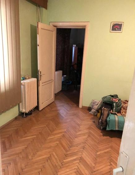 Apartament cu 2 camere nedecomandat în Central
