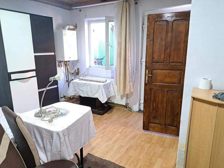 Garsonieră semidecomandată în Piața Cluj