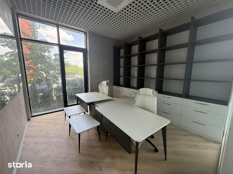 Spațiu comercial, de 175 mp, în Central