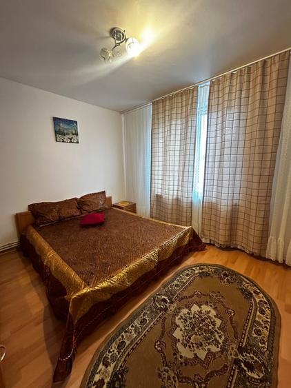Apartament cu 2 camere, mobilat în 9 Mai