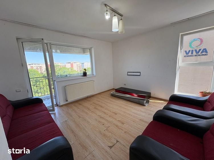 Apartament cu 2 camere decomandat în Metalurgiei