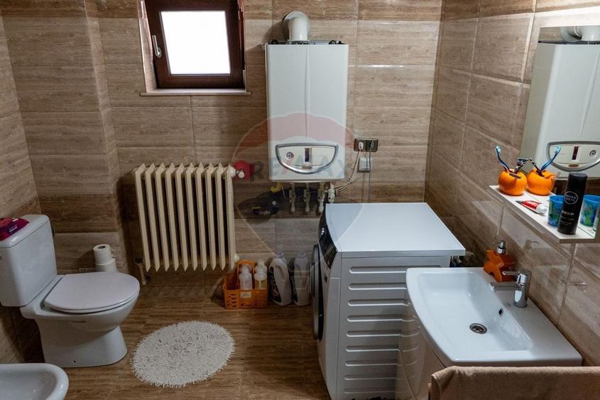 Casă / Vilă de vanzare, Hunedoara - 17