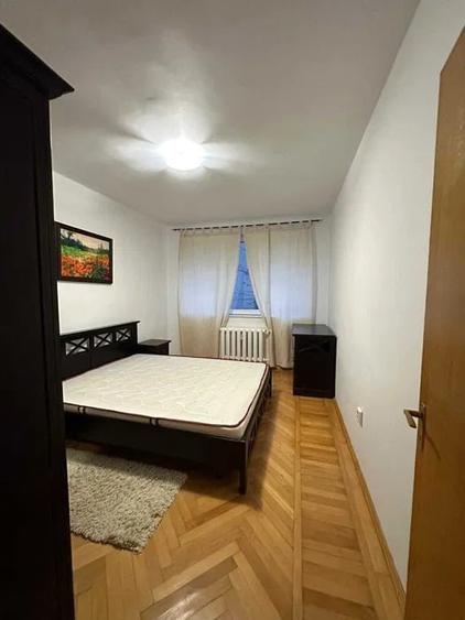 Apartament cu 3 camere semidecomandat, mobilat în Grivița