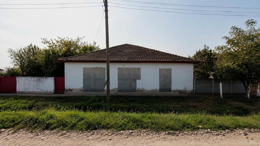 Casă individuală cu 10 camere cu Teren 2174 Mp în Jamu Mare