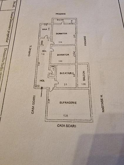Apartament cu 3 camere nedecomandat în Central