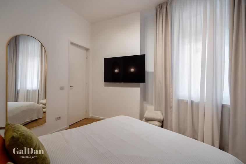 Apartament cu 4 camere în Calea Victoriei