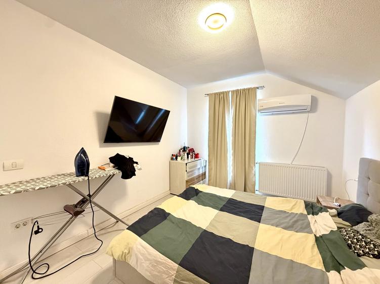 Duplex cu 3 camere cu Teren 150 Mp în Sânandrei