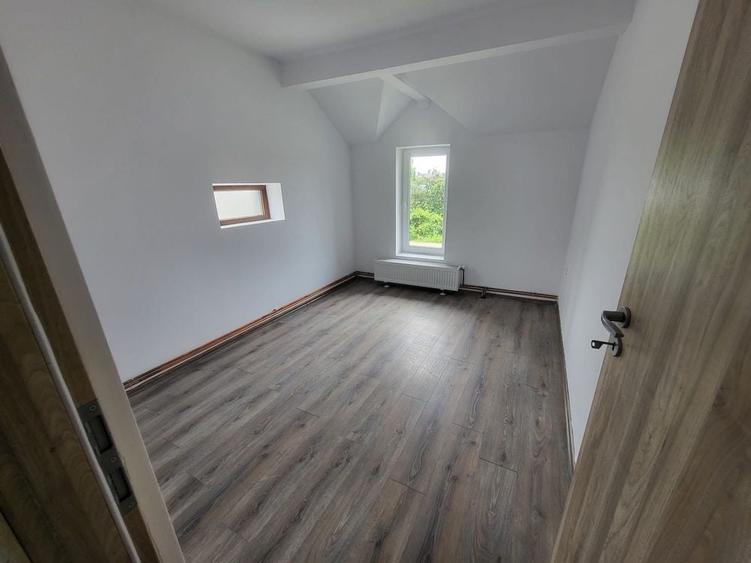 Casă cu 4 camere în Ultracentral