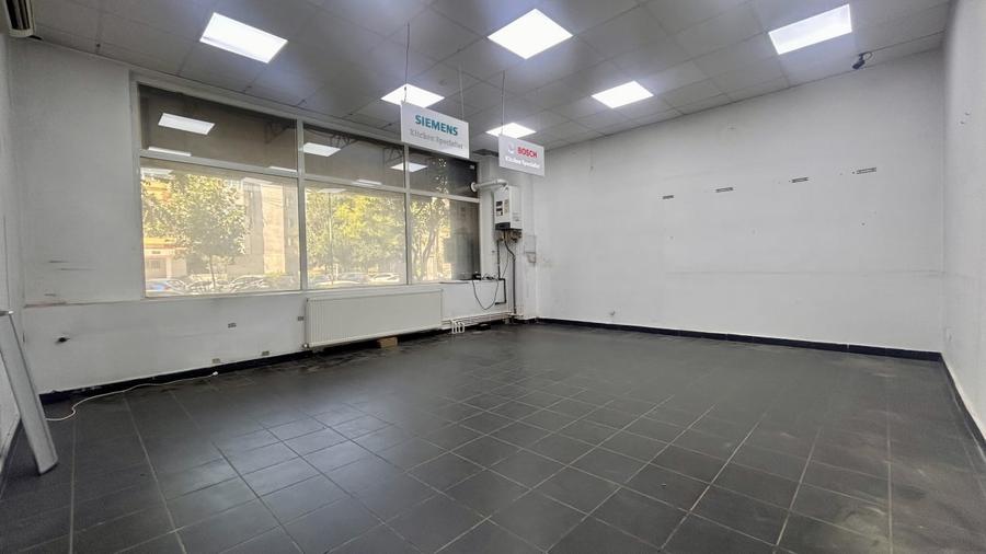Spațiu comercial, de 178.69999694824 mp, în Inel II