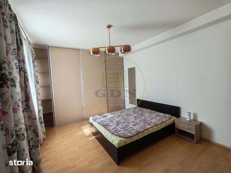 Apartament cu 3 camere decomandat, mobilat în Ștrand