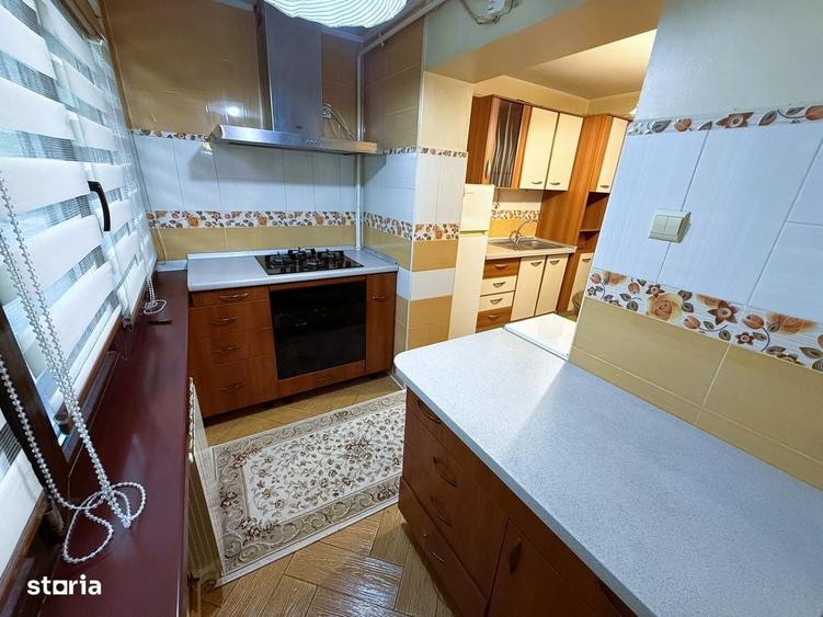 Apartament cu 2 camere decomandat în Nicolina