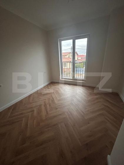 Duplex cu 4 camere cu Canalizare în Dumbrăvița