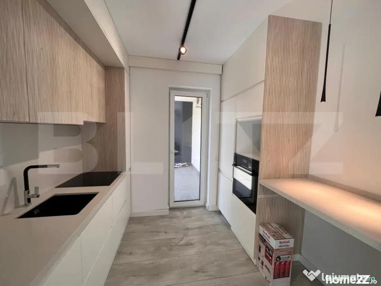 Apartament cu 2 camere semidecomandat în Calea Moldovei