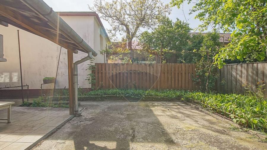 Casă individuală cu 3 camere cu Teren 178 Mp în Blumăna