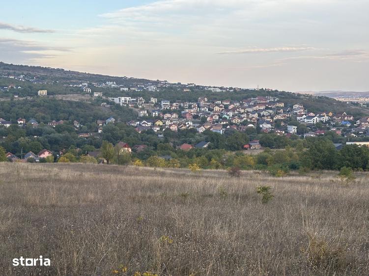 Teren de 460 mp, în Dâmbul Rotund