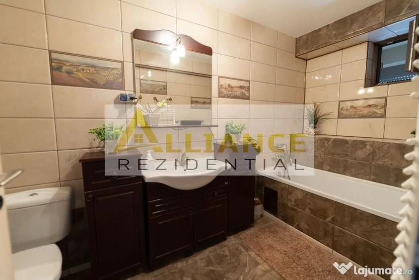 Casă cu 4 camere cu Teren 170 Mp în Central