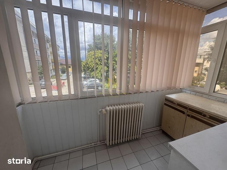 Apartament cu 3 camere decomandat în Obcini