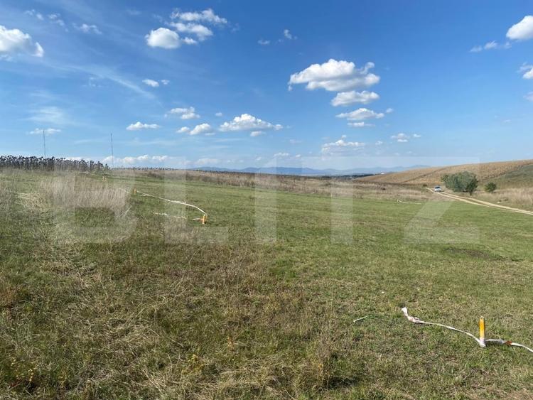 Teren Construcții intravilan de 1200 mp, în Bod