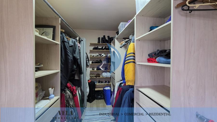 Casă individuală cu 3 camere cu Canalizare în Semicentral