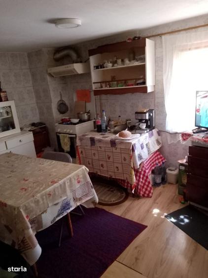 Casă cu 3 camere în Călărași