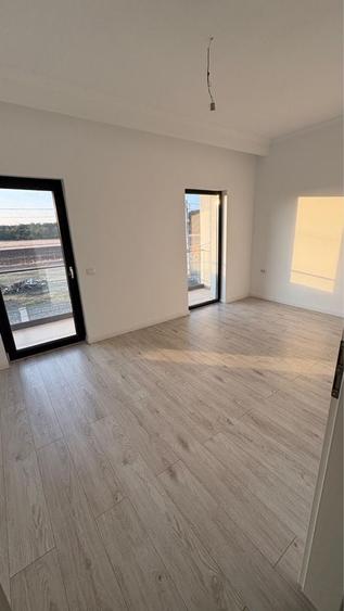 Casă cu 4 camere în Strejnicu